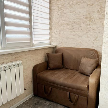 0147 New flat near airport Zhulyany Sofievskaya Borshchagovka Apartment Kiev Luaran gambar
